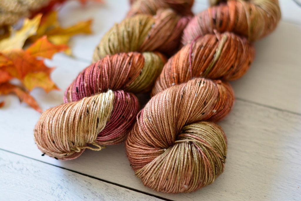 'Autumn Leaves'- 85% Superwash Bluefaced Leicester Wool, 15% Donegal Nep, 438 Yards, 100 Grams