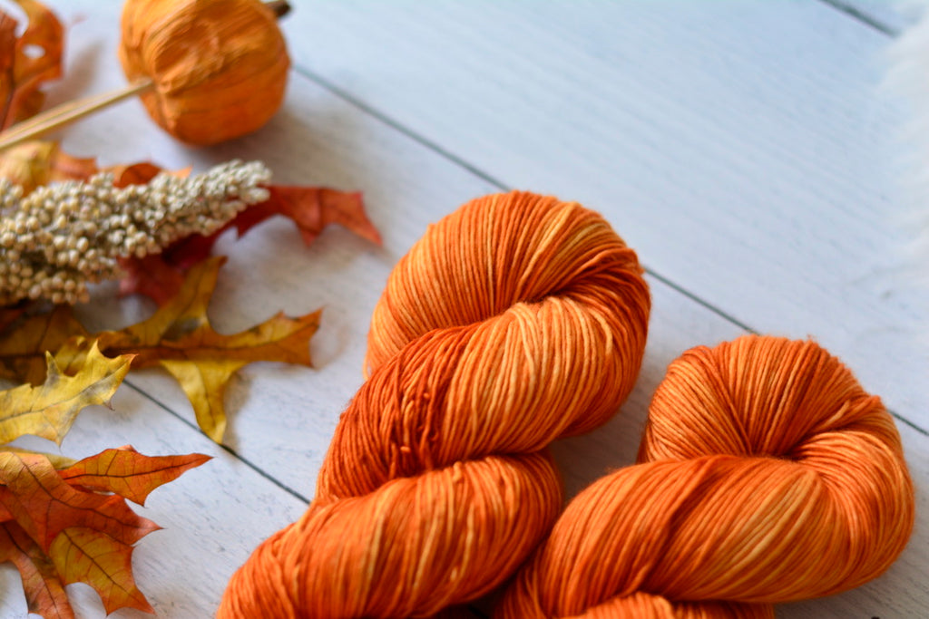 'Pumpkin' - 100% Superwash Merino Wool Yarn, Single Ply, 437 Yards, 100 Grams