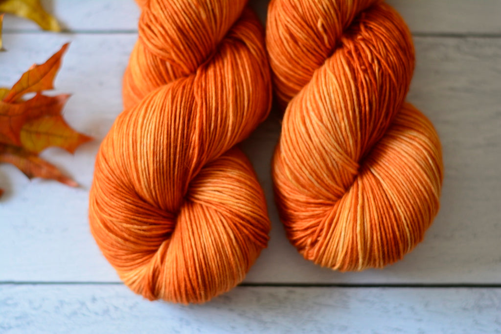 'Pumpkin' - 100% Superwash Merino Wool Yarn, Single Ply, 437 Yards, 100 Grams
